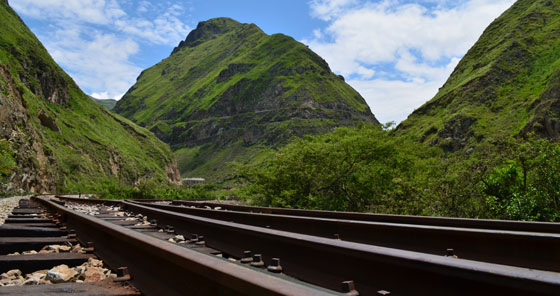 Nariz del Diablo (Devil’s Nose) hill in Alausí, Ecuador